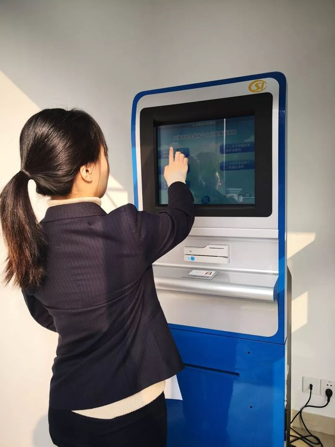 清远24小时套医保卡回收(24小时套医保卡回收什么意思)