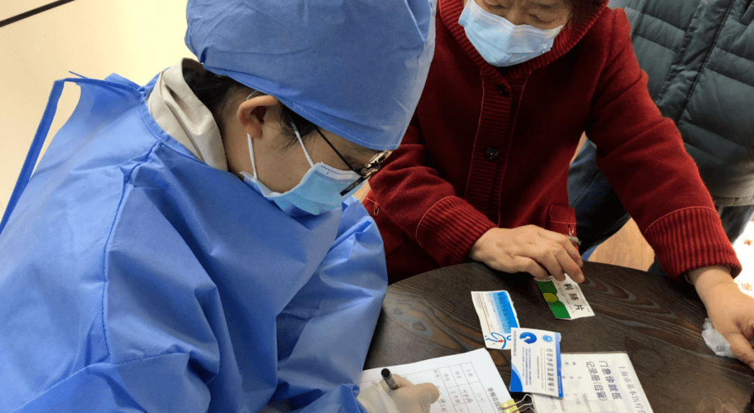 清远24小时套医保卡回收商家(急用钱24小时医保提取)